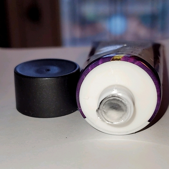 NEW Céla Skincare Créme Violette Moisturizer - 30ml/1.0fl oz Travel Size - Picture 4 of 8